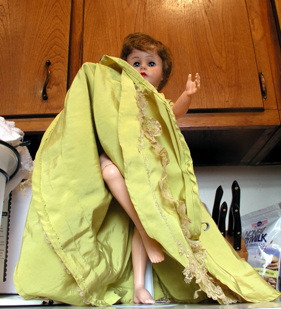 Jointed Doll Walking