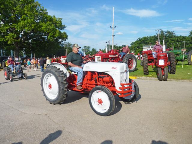Vintage Ford Tractor in Wednesday's parade at the fair